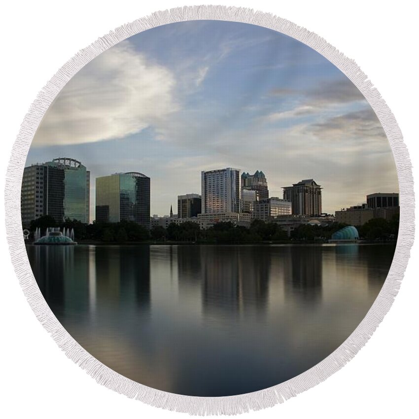  Orlando Round Beach Towel featuring the photograph Orlando's Lake Eola by Brian Kamprath