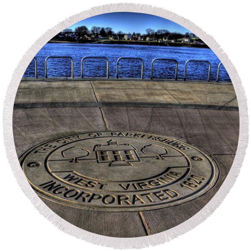 Parkersburg Round Beach Towel featuring the photograph Parkerburg City Seal by Jonny D