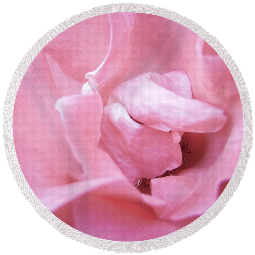Rose Round Beach Towel featuring the photograph Pink Romance by Roxy Hurtubise