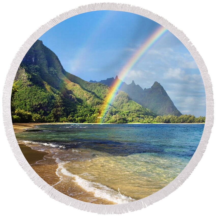 Amazing Round Beach Towel featuring the photograph Rainbow over Haena Beach by M Swiet Productions