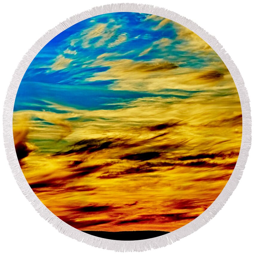 Vivid Round Beach Towel featuring the photograph Ranchito Sunset V by Charles Muhle