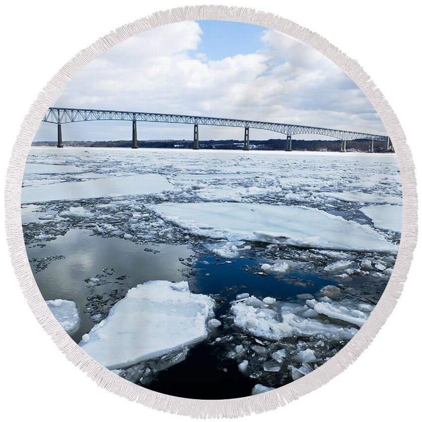 Artoffoxvox Round Beach Towel featuring the photograph Rhinecliff Bridge over the Icy Hudson River by Kristen Fox