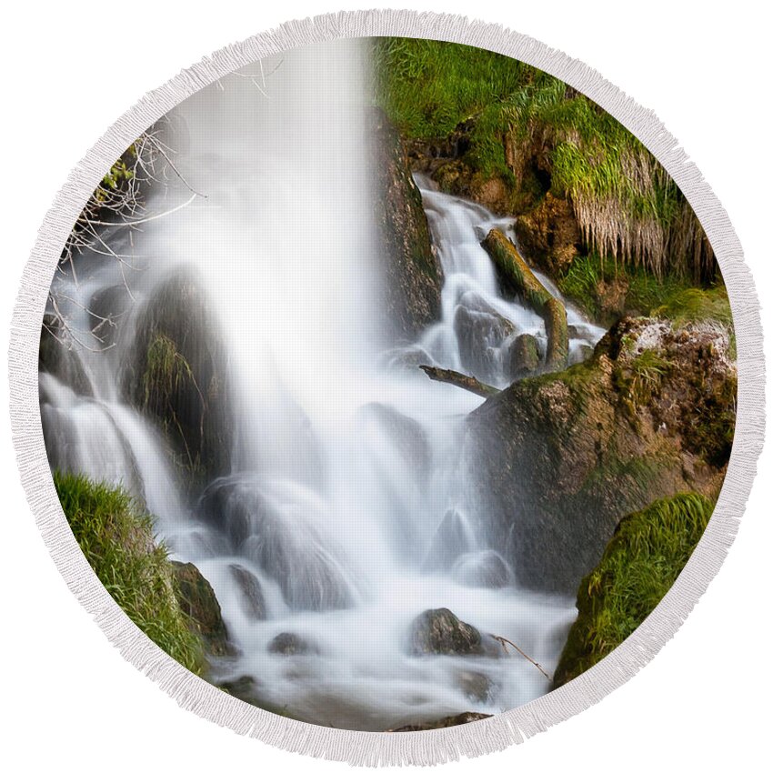 Landscape Round Beach Towel featuring the photograph Rifle Falls by Steven Reed
