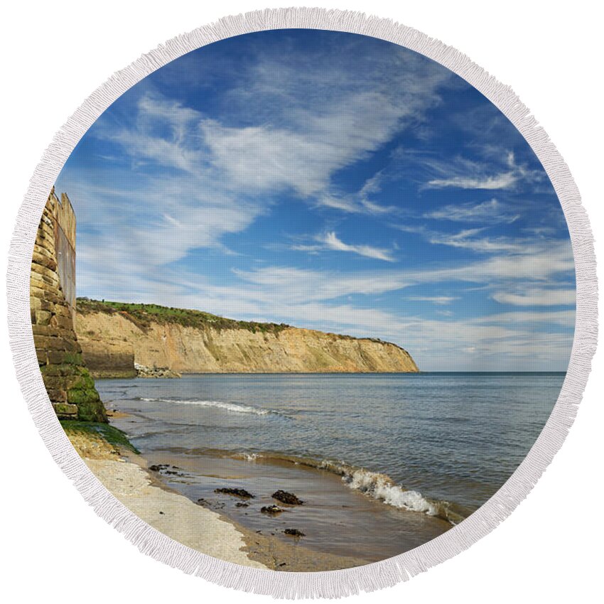 Britain Round Beach Towel featuring the photograph Robin Hood's Bay from the Slipway by Rod Johnson