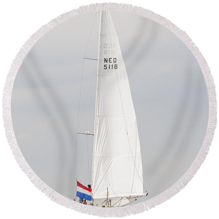 Big Round Beach Towel featuring the photograph Sailing untill we meet the horizon by Patricia Hofmeester