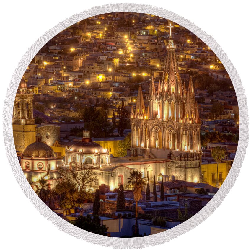 San Miguel Round Beach Towel featuring the photograph San Miguel de Allende at Night by Lindley Johnson