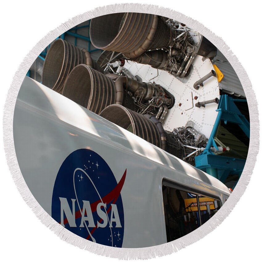 Kennedy Space Center Round Beach Towel featuring the photograph Saturn V by David Nicholls