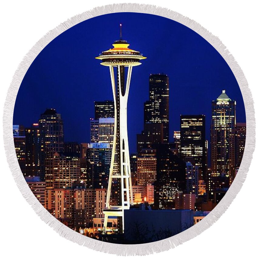 Seattle Round Beach Towel featuring the photograph Seattle By Night by Benjamin Yeager