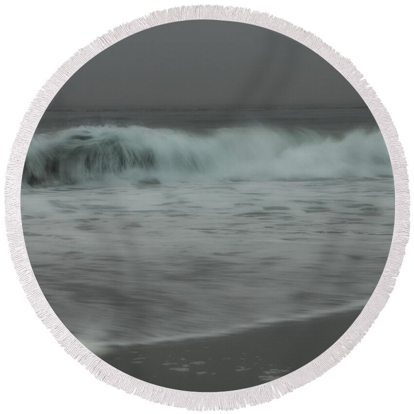Ocean Round Beach Towel featuring the photograph Seeking Peace by Donna Blackhall