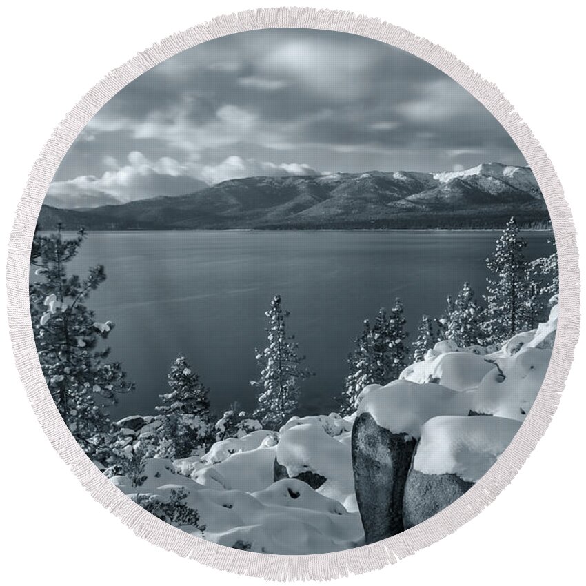 Landscape Round Beach Towel featuring the photograph shivery BW by Jonathan Nguyen