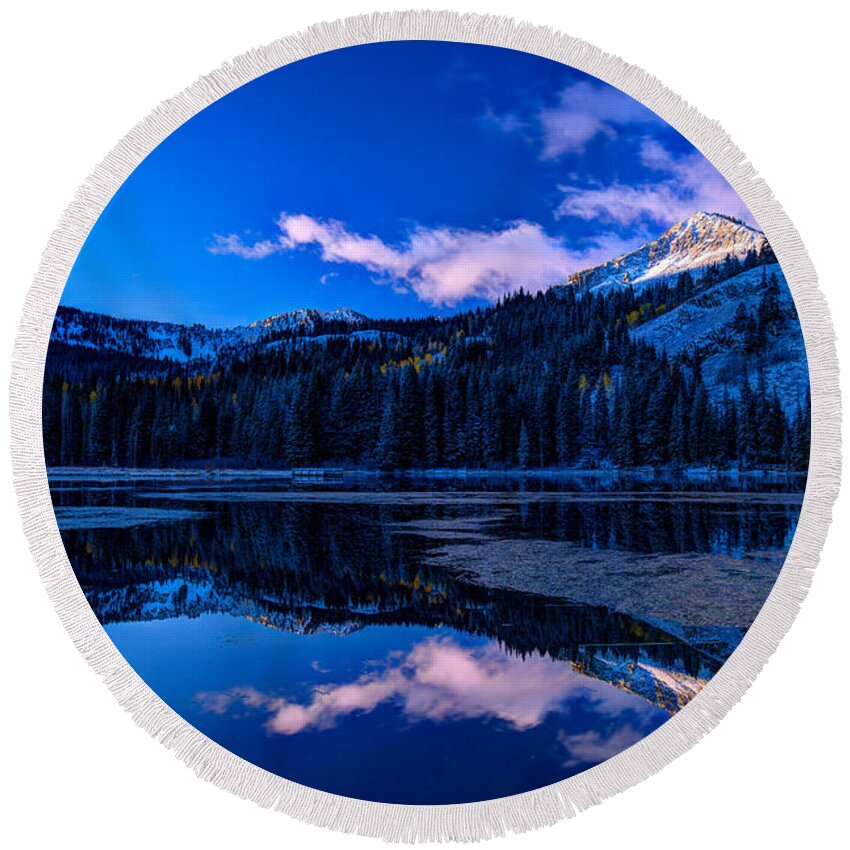 Reflection Round Beach Towel featuring the photograph Silver Lake by Dustin LeFevre