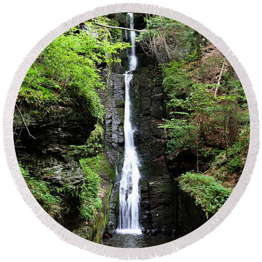 Waterfalls Round Beach Towel featuring the photograph Silver Thread Falls by Trina Ansel