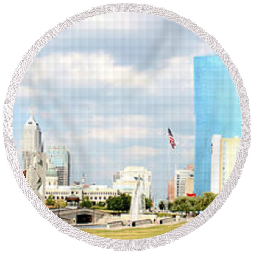 Panoramic Round Beach Towel featuring the photograph Simply Indy by Andrea Platt