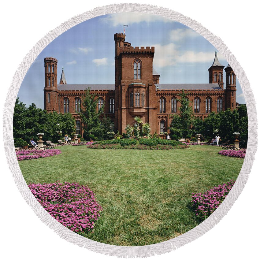 Smithsonian Round Beach Towel featuring the photograph Smithsonian Institution Building by Rafael Macia