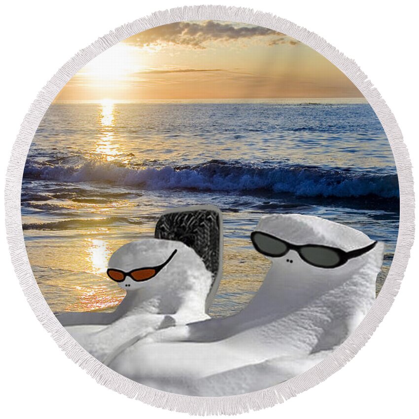 Florida Round Beach Towel featuring the photograph Snow Bird Vacation by Gary Keesler