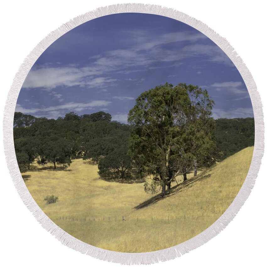 Solano Hills Round Beach Towel featuring the photograph Open Spaces by Weir Here And There