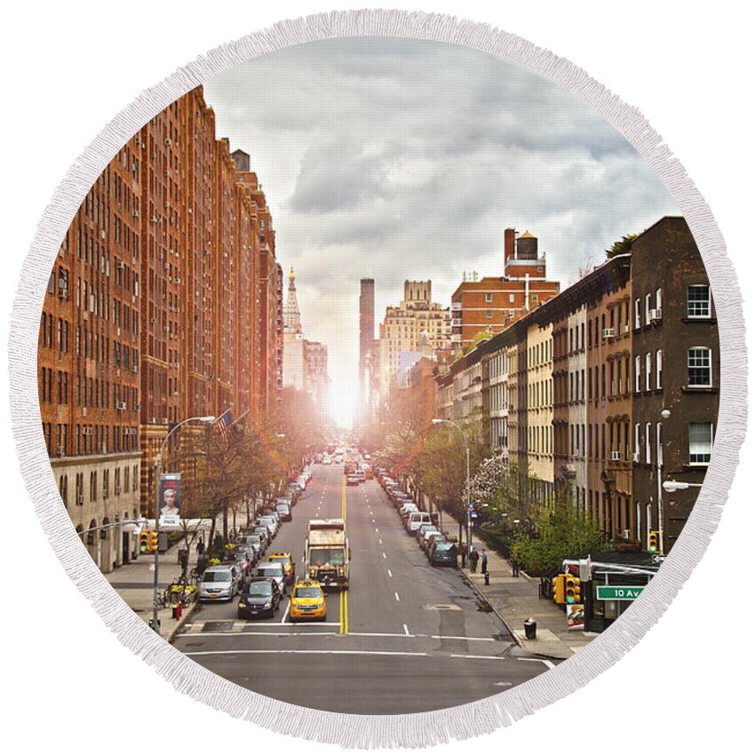 Apartments Round Beach Towel featuring the photograph Street as seen from the High Line park by Amy Cicconi