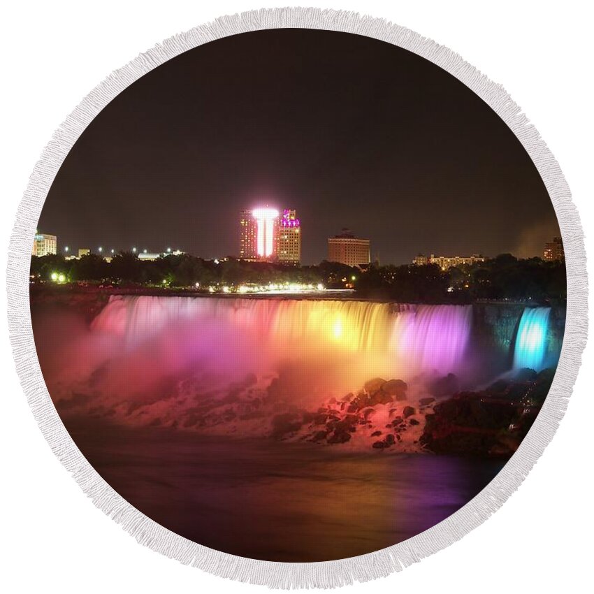 Niagara Round Beach Towel featuring the photograph Summer Night in Niagara Falls by Lingfai Leung