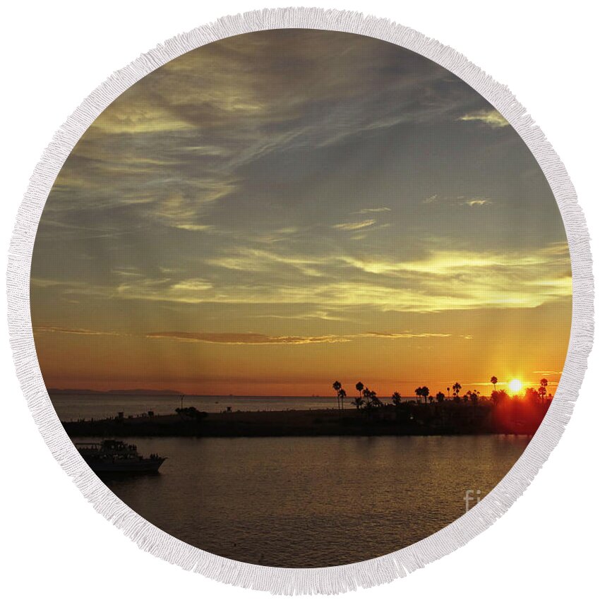 Ocean Round Beach Towel featuring the photograph Sunset Over Jetty Point by Kelly Holm