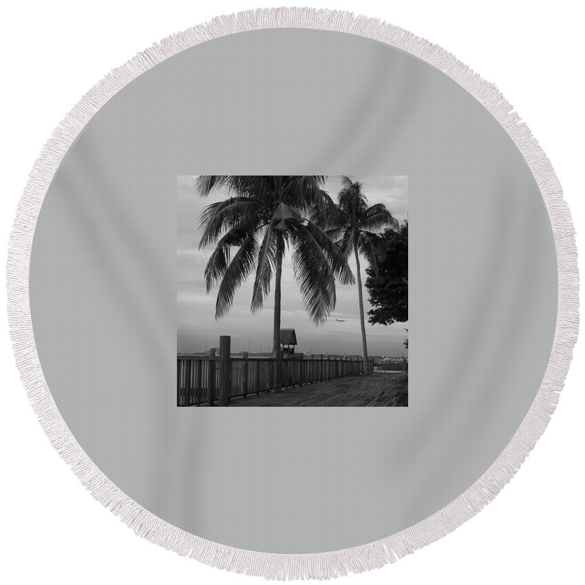 Plane Round Beach Towel featuring the photograph The Beachfront In Singapore - Went For by Aleck Cartwright