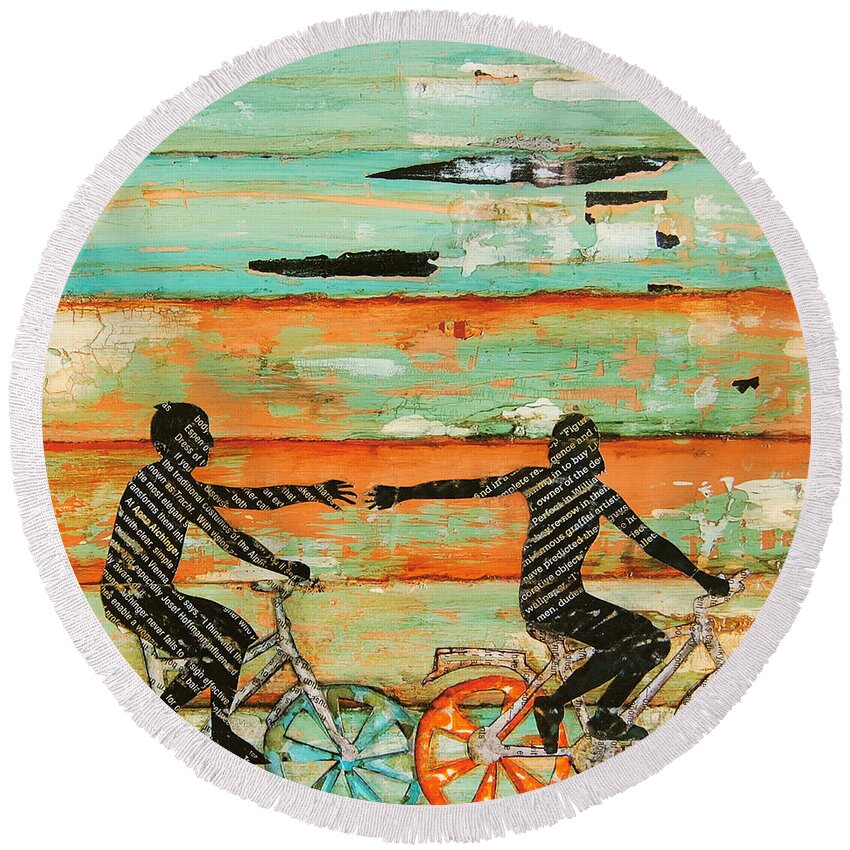 Couple Round Beach Towel featuring the painting The Chase by Danny Phillips