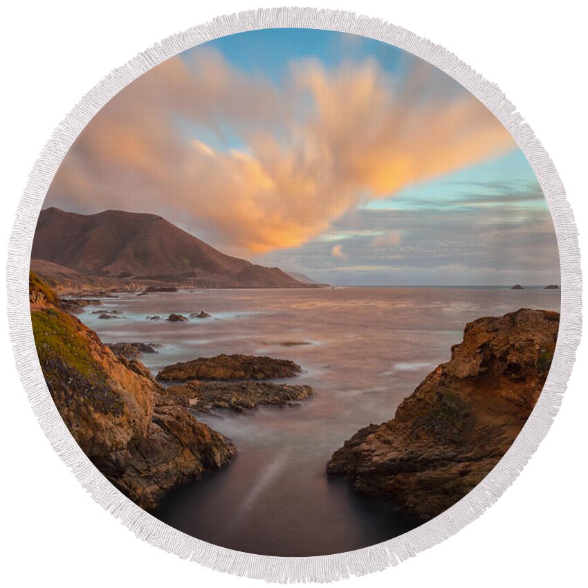 Landscape Round Beach Towel featuring the photograph The Golden Hour 2 by Jonathan Nguyen