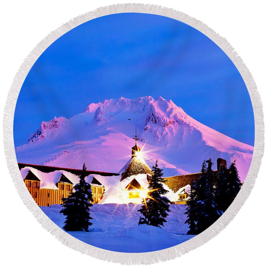 Timberline Lodge Round Beach Towel featuring the photograph The Last Sunrise by Darren White