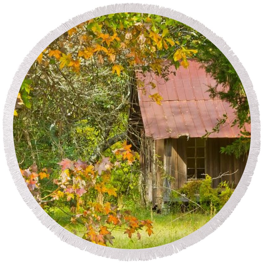Michael Tidwell Photography Round Beach Towel featuring the photograph The Old Homestead 3 by Michael Tidwell