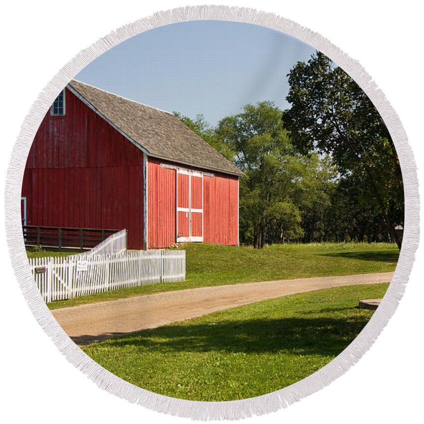 Barn Round Beach Towel featuring the photograph The Red Barn by Sue Leonard