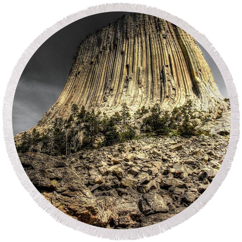 Devils Tower Round Beach Towel featuring the photograph The Tower Of Boulders by Anthony Wilkening