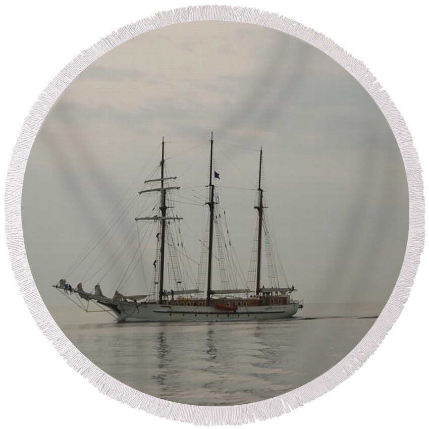 Sailboat Round Beach Towel featuring the photograph Topsail Schooner Mystic by Christopher James