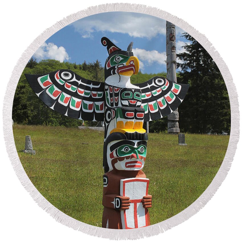 Alert Bay Round Beach Towel featuring the photograph Totem Pole, Canada by Nancy Sefton
