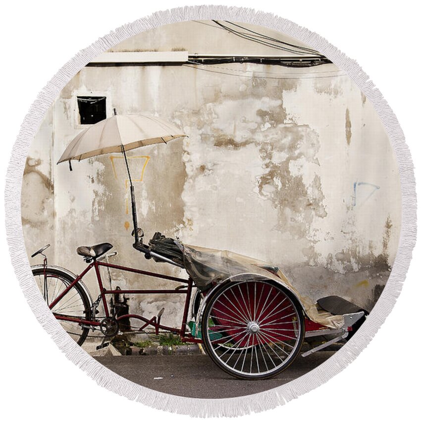 Photography Round Beach Towel featuring the photograph Trishaw by Ivy Ho