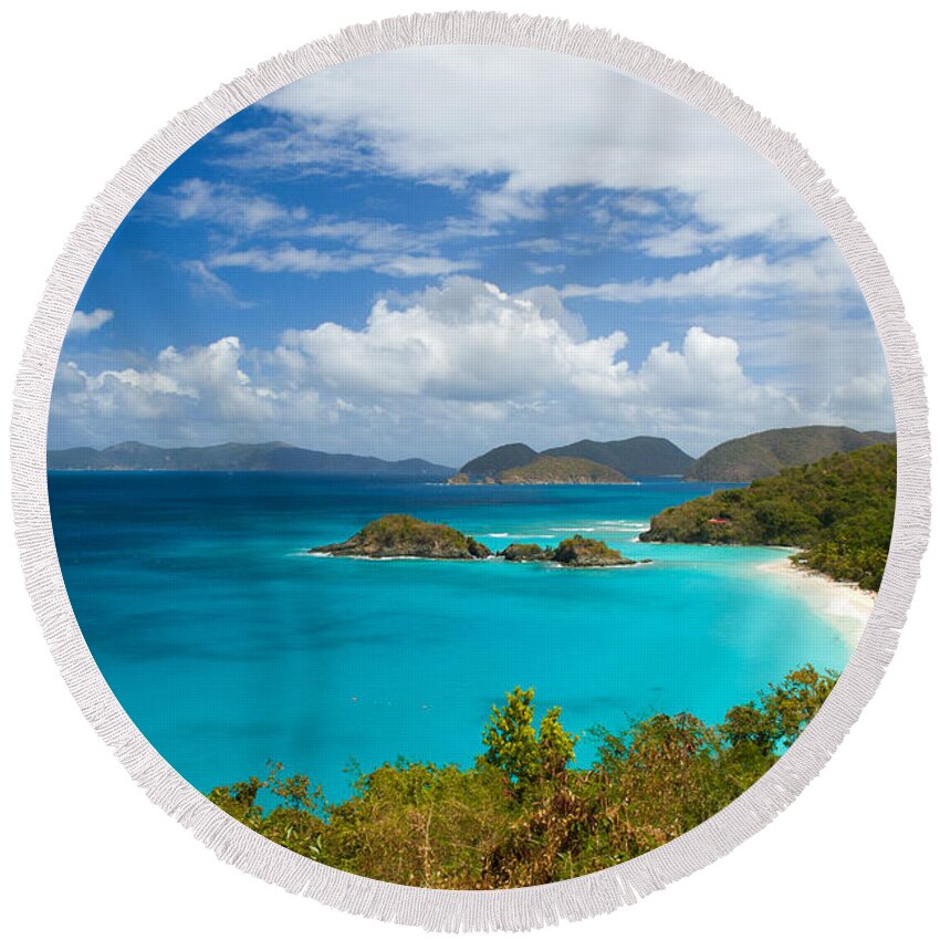 Trunk Bay Round Beach Towel featuring the photograph Trunk Bay by Lisa Chorny