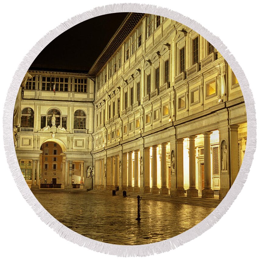 Column Round Beach Towel featuring the photograph Uffizi gallery Florence Italy by Ryan Fox