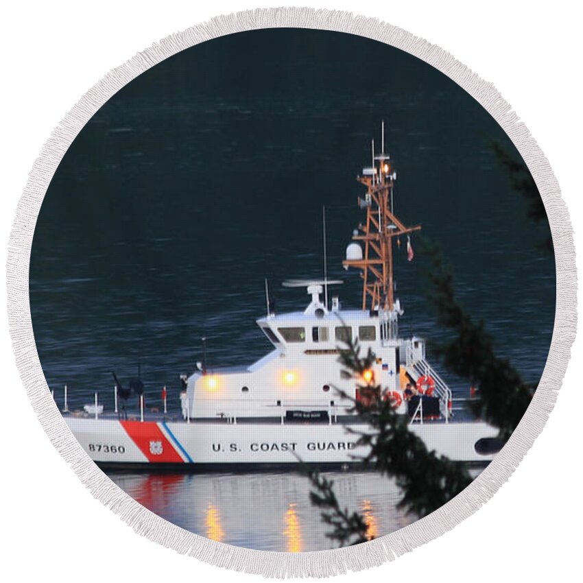 Puget Sound Waters Round Beach Towel featuring the photograph USCGC Blue Shark by E Faithe Lester