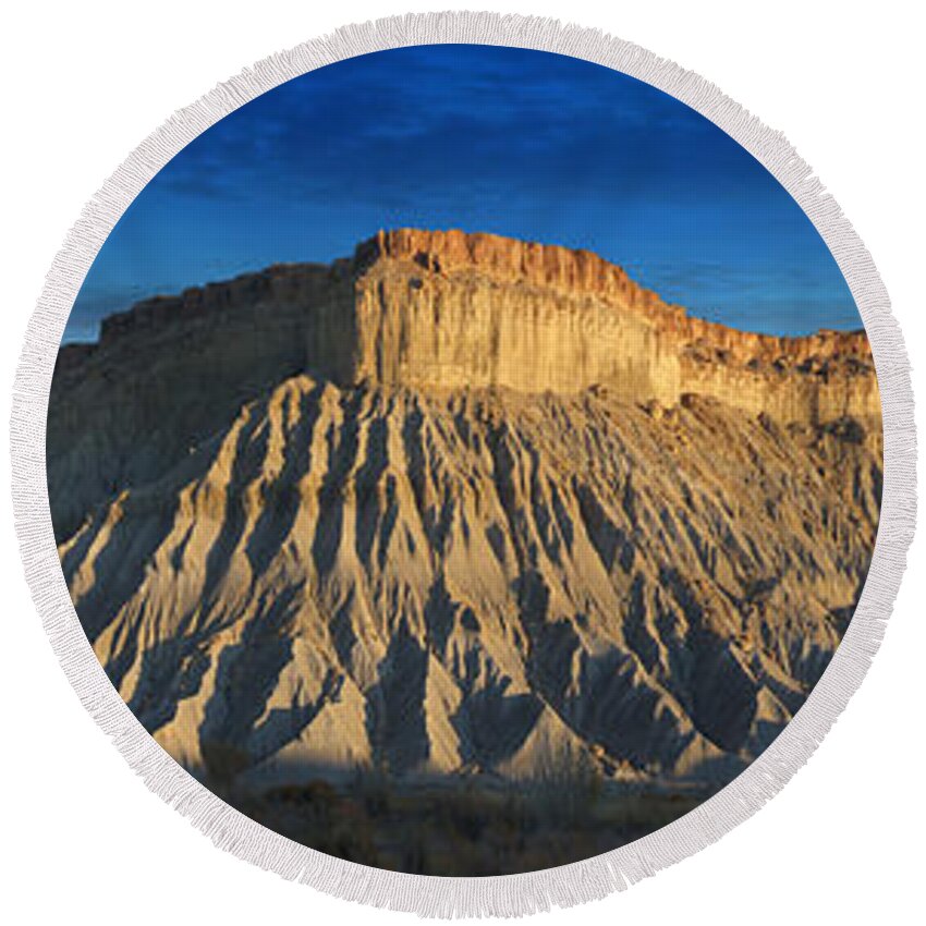 Landscape Round Beach Towel featuring the photograph Utah Outback 40 Panoramic by Mike McGlothlen