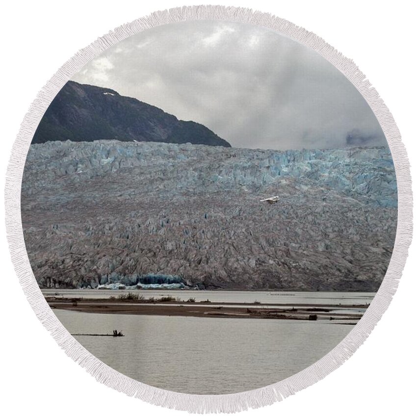 Airplane View.glacier Round Beach Towel featuring the photograph Very Slow by Joseph Yarbrough
