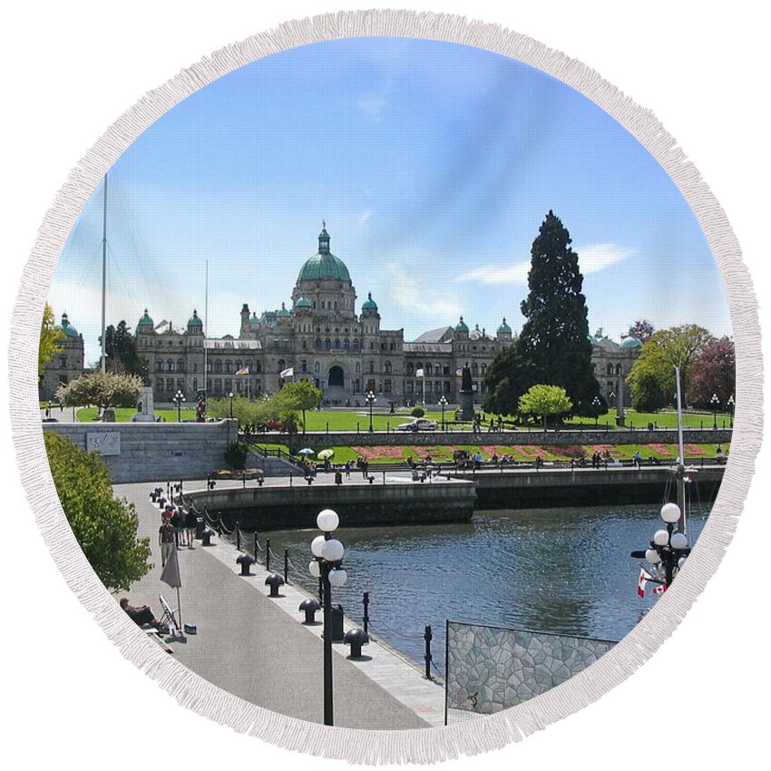 Victoria Round Beach Towel featuring the photograph Victoria's Parliament Buildings by Vivian Martin