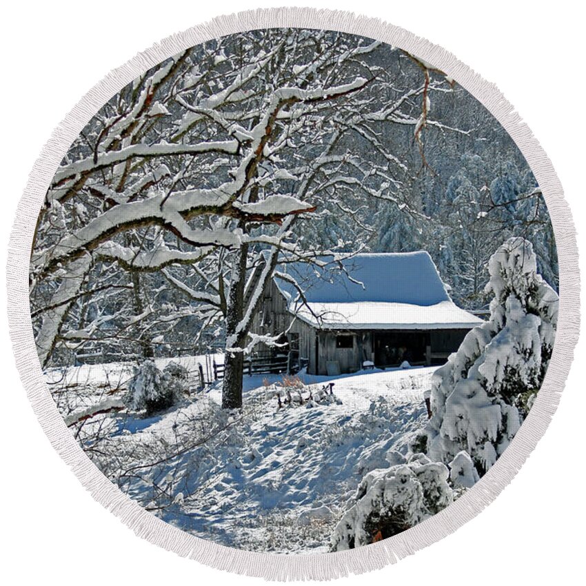 Winter Round Beach Towel featuring the photograph Walking Toward the Barn by Denise Romano