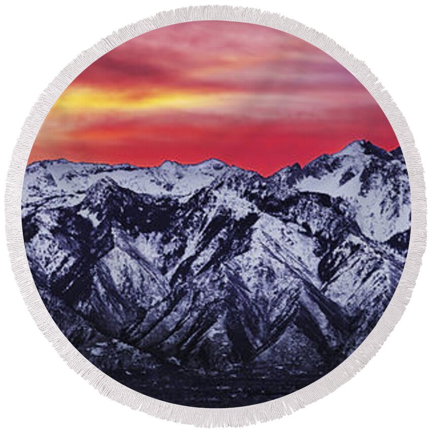 Sky Round Beach Towel featuring the photograph Wasatch Sunrise 3x1 by Chad Dutson