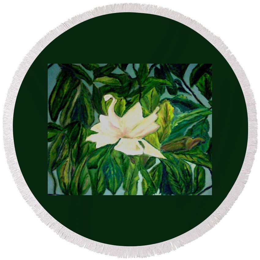 Flower Round Beach Towel featuring the painting Williamsburg Magnolia by Suzanne Berthier