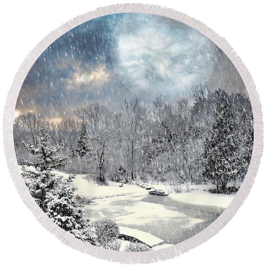 Winter Picture Round Beach Towel featuring the photograph Winter Mystic Night by Gwen Gibson