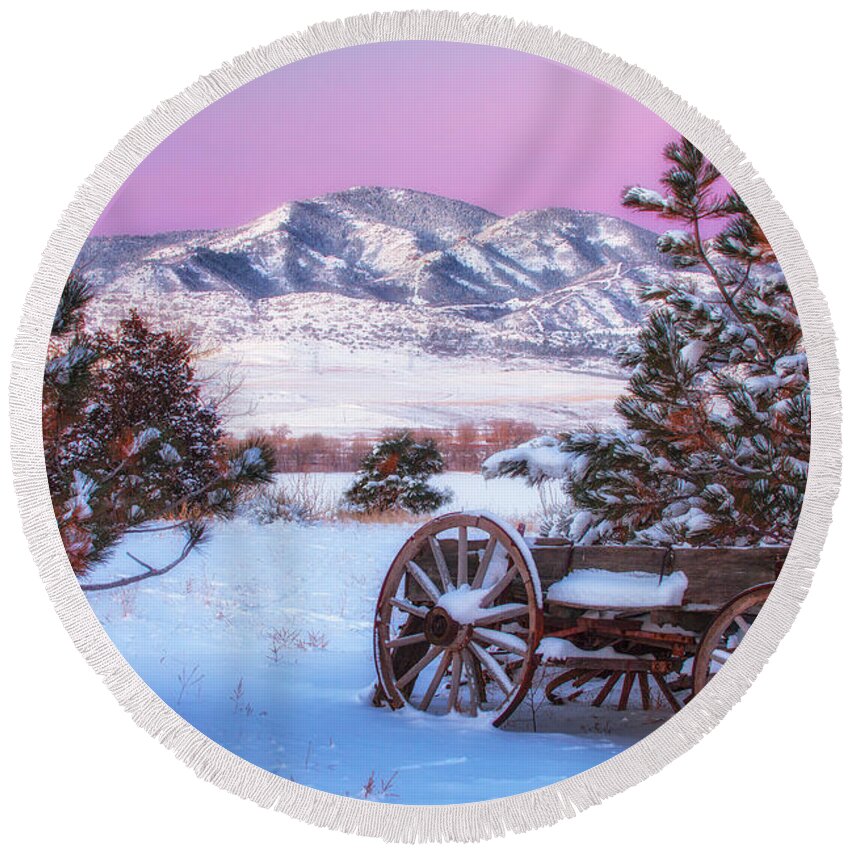 Colorado Round Beach Towel featuring the photograph Winter Wagon by Darren White