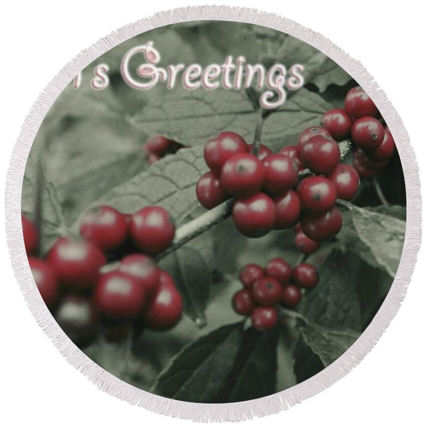 Winter Round Beach Towel featuring the photograph Winterberry Greetings by Photographic Arts And Design Studio