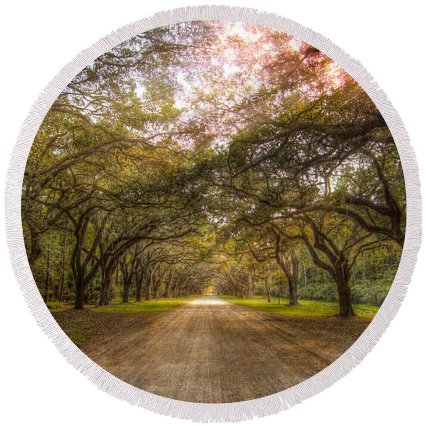 Wormsloe Round Beach Towel featuring the photograph Wormsloe Plantation by Mark Andrew Thomas