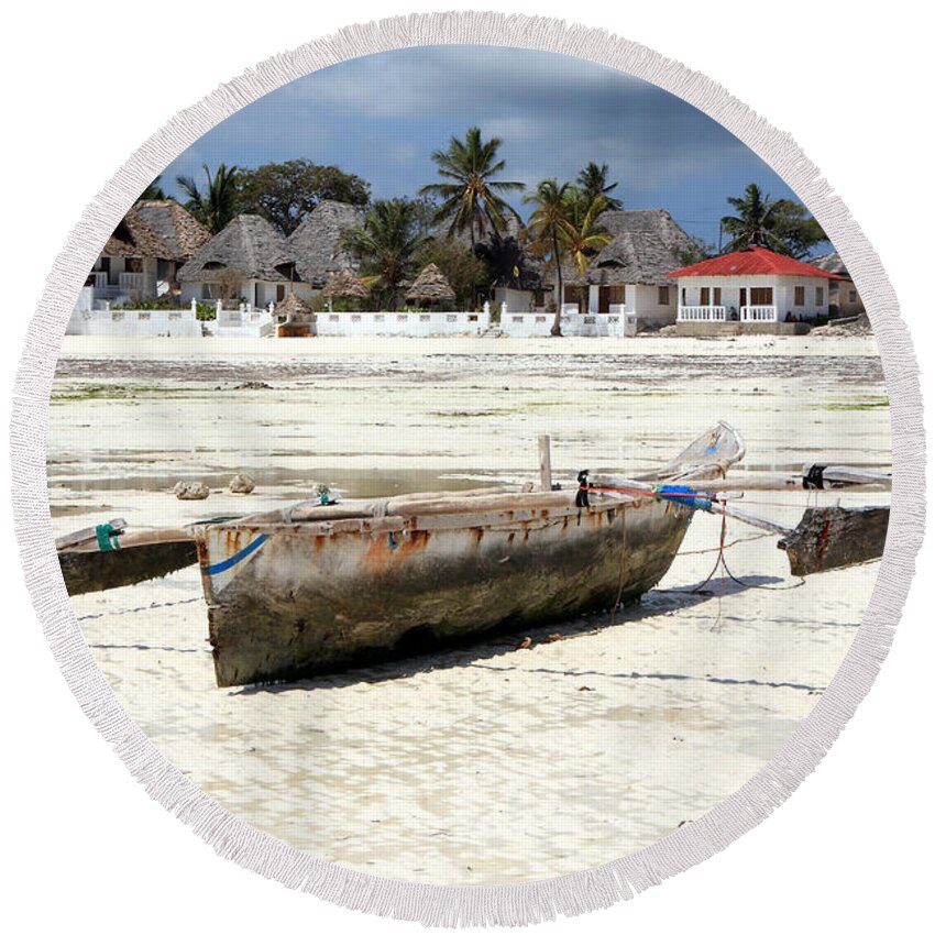 Africa Round Beach Towel featuring the photograph Zanzibar Fishing Boat by Aidan Moran