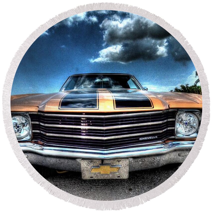 1972 Round Beach Towel featuring the photograph 1972 Chevelle by David Morefield