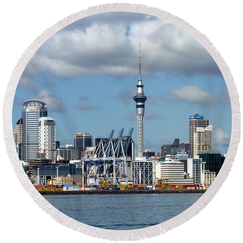 Auckland Round Beach Towel featuring the photograph Auckland Skyline by Carla Parris