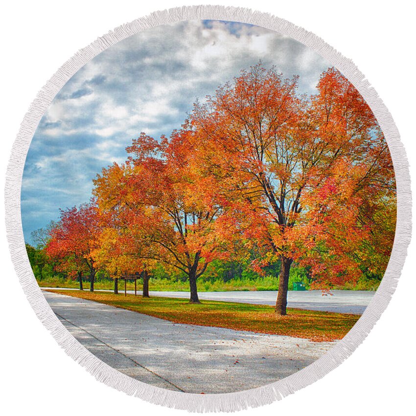 Ahden Knight Hampton Memorial Lake Round Beach Towel featuring the photograph Autumn Trees At Busch by Bill and Linda Tiepelman